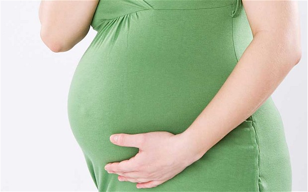 علت کمردرد در بارداری,علت کمردرد در بارداری چیست,علت کمردرد در بارداری