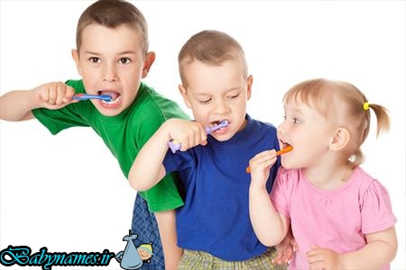 بوی بد دهان کودکان نشانه چیست؟