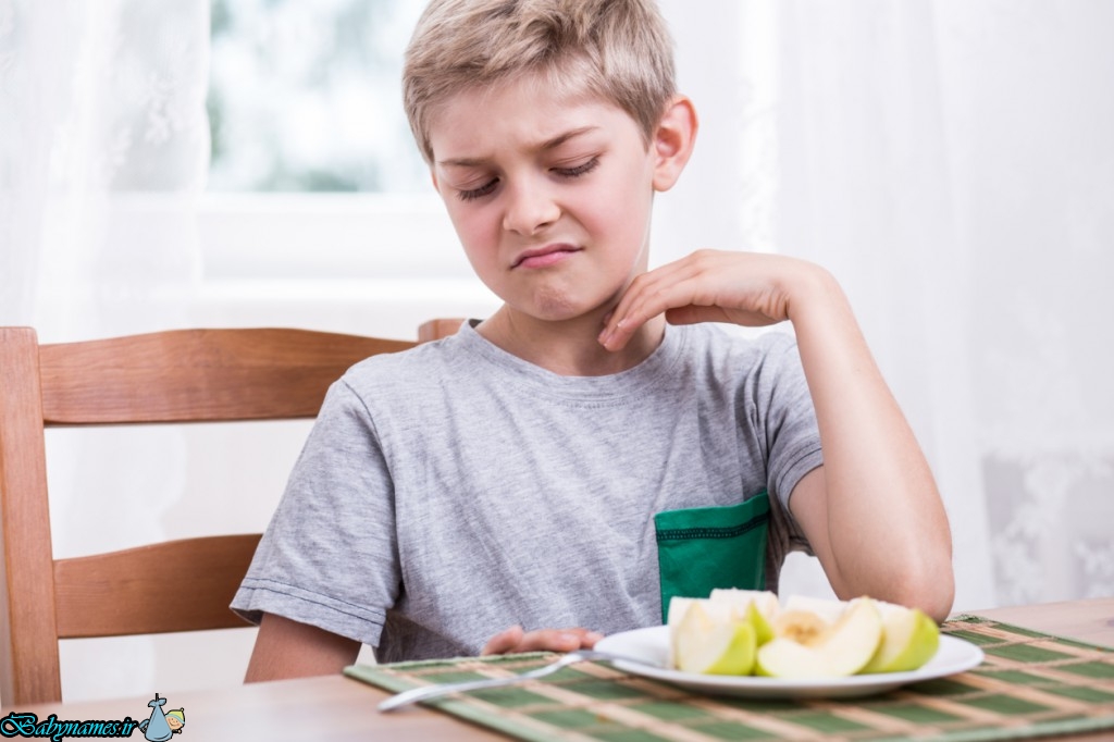 چرا خردسالان در تابستان میلی به غذا خوردن ندارند؟